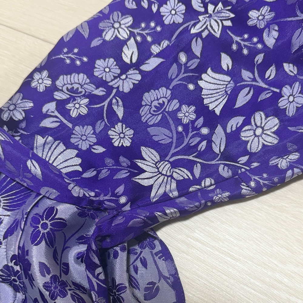 Purple White Floral Ao Dai Top And Pants Set of 2 - Picture 9 of 9